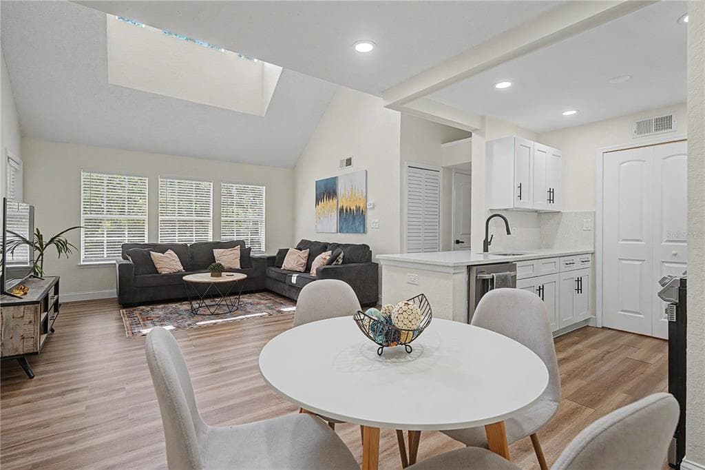 3266 HAVILAND COURT # 303, PALM HARBOR, FL 34684 — zdjęcie 5