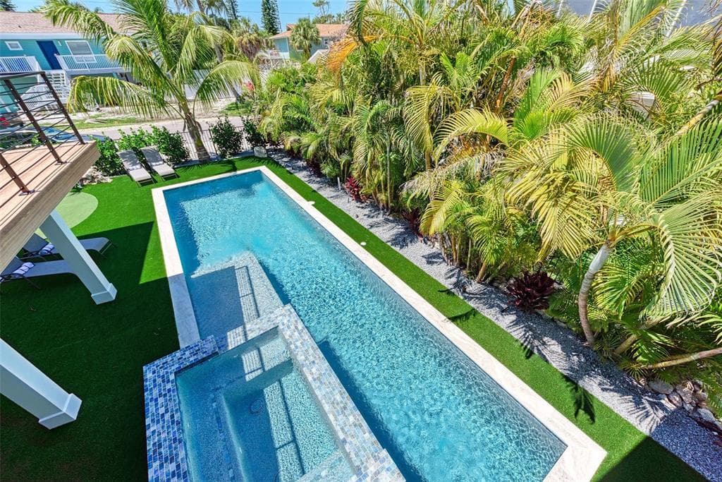 256 GLADIOLUS STREET, ANNA MARIA, FL 34216 — zdjęcie 3
