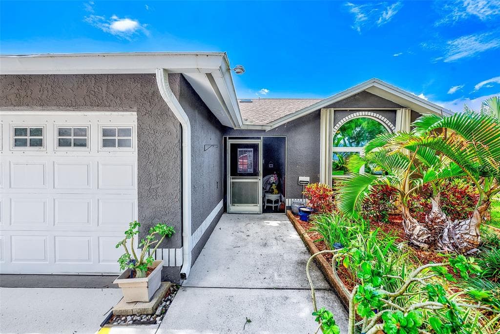 7969 SOMERSET DRIVE, LARGO, FL 33773 — zdjęcie 2