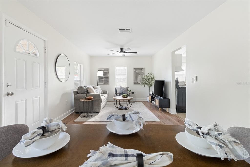 2116 E ELLICOTT STREET, TAMPA, FL 33610 — zdjęcie 2