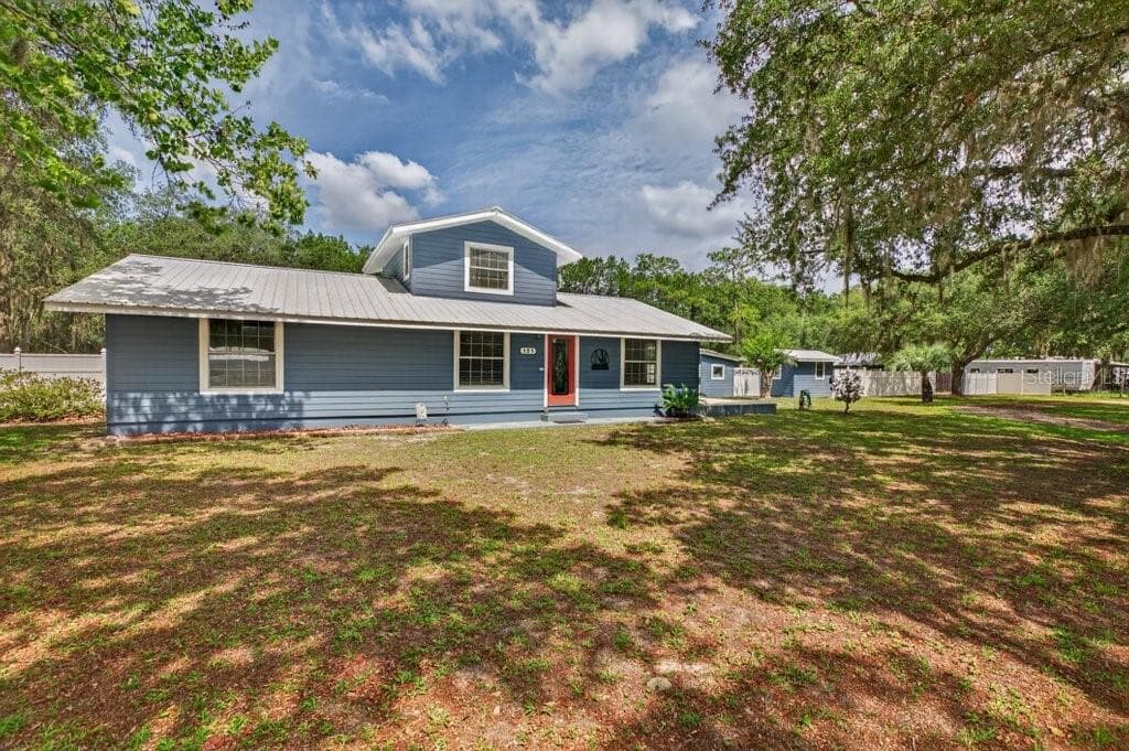 121 DAREN DRIVE, PALATKA, FL 32177
