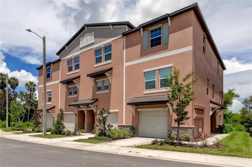 4626 WILLET COOPER COURT, TAMPA, FL 33619