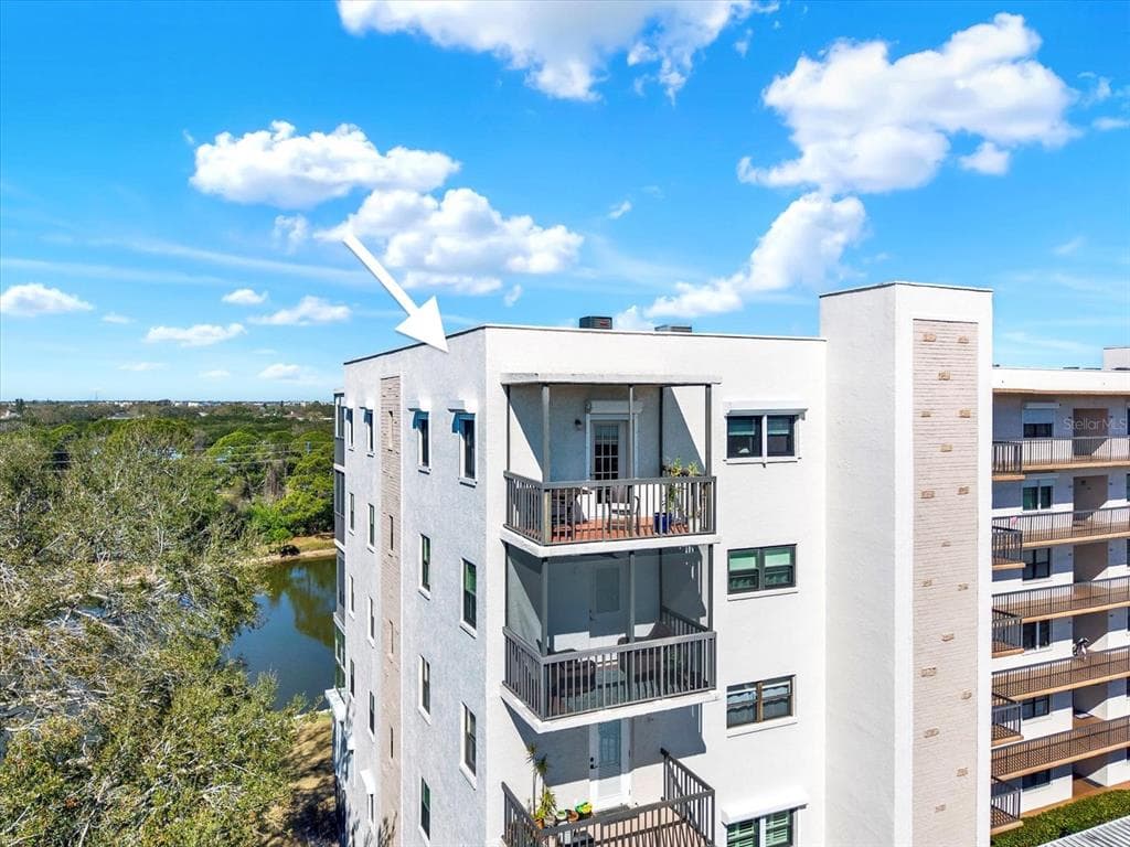 8186 TERRACE GARDEN DRIVE N # 601, ST PETERSBURG, FL 33709
