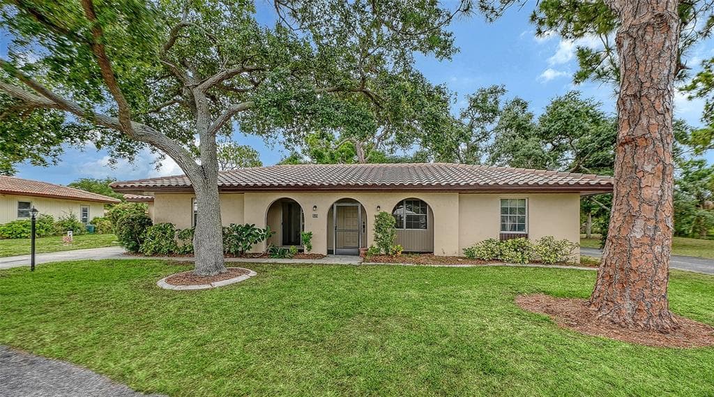 515 ROUSSEAU DRIVE, NOKOMIS, FL 34275