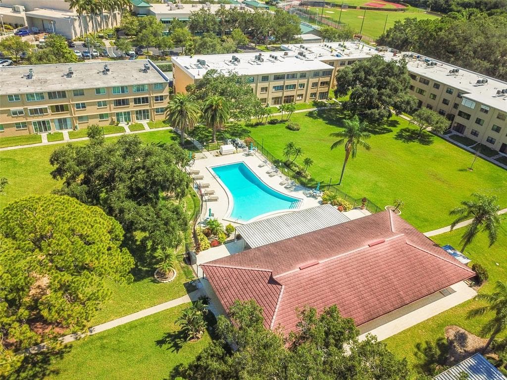 5095 BAY STREET NE # 114, ST PETERSBURG, FL 33703 — zdjęcie 2