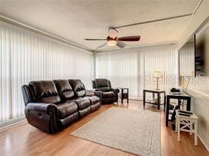 4780 COVE CIRCLE # 101, ST PETERSBURG, FL 33708 — zdjęcie 3
