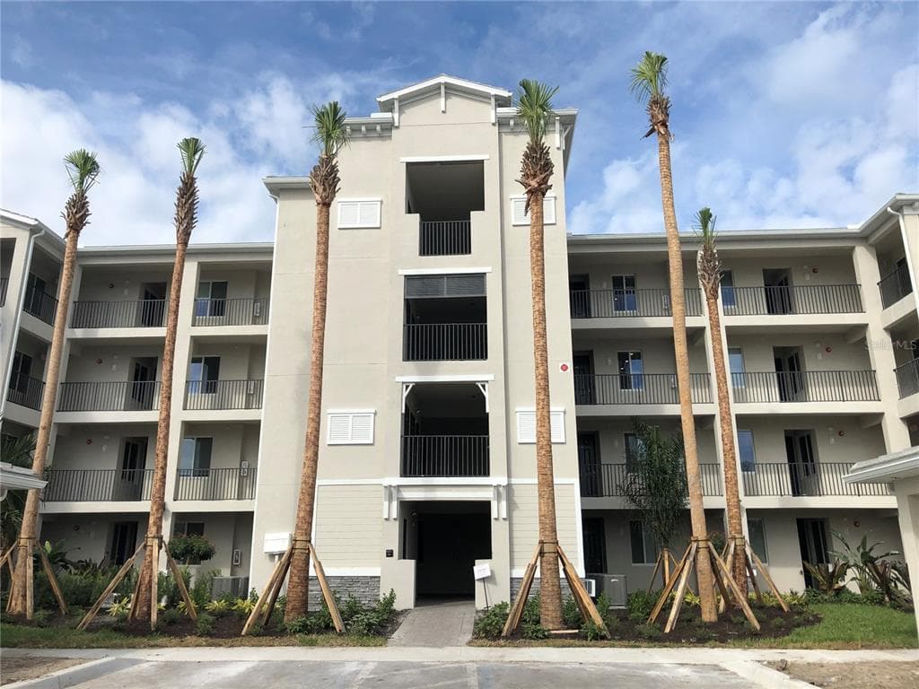 1010 TIDEWATER SHORES LOOP # 206, BRADENTON, FL 34208