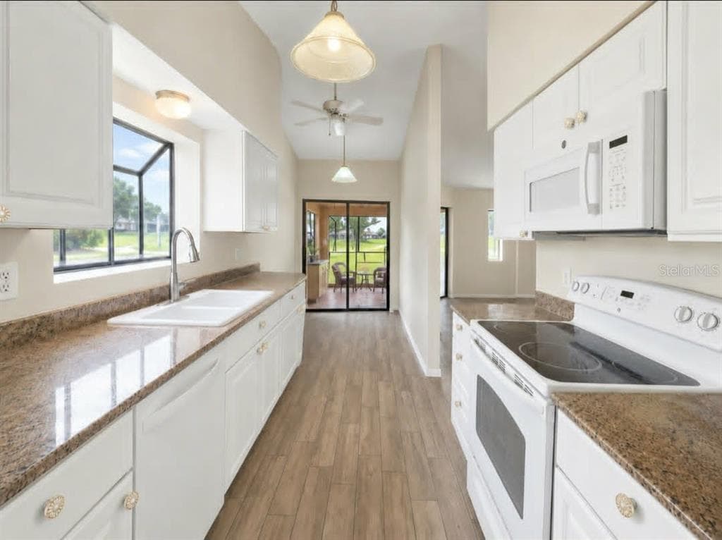 1203 SAXONY CIRCLE # A, PUNTA GORDA, FL 33983 — zdjęcie 5