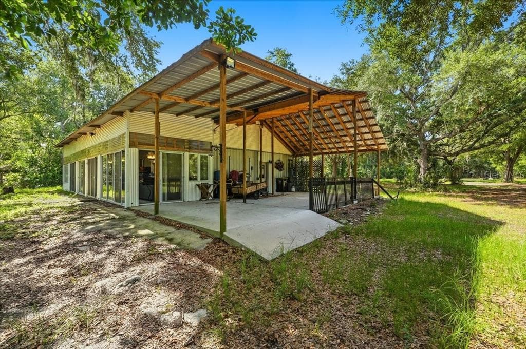 1425 PIONEER DRIVE, LAKELAND, FL 33809