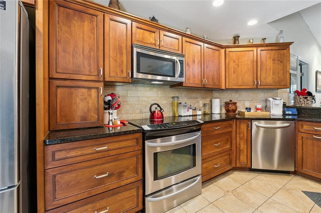 7050 SCENIC HILLS BOULEVARD, LAKELAND, FL 33810 — zdjęcie 2
