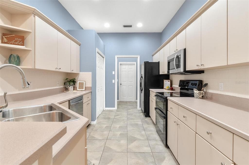 6200 TOPSAIL ROAD, LADY LAKE, FL 32159 — zdjęcie 3