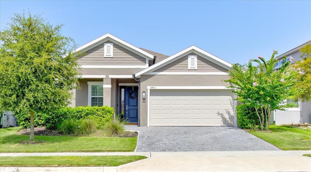 2403 NATOMA BOULEVARD, MOUNT DORA, FL 32757