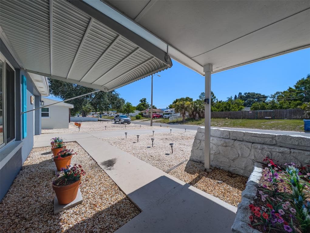 3702 KINGSBURY, HOLIDAY, FL 34691 — zdjęcie 2