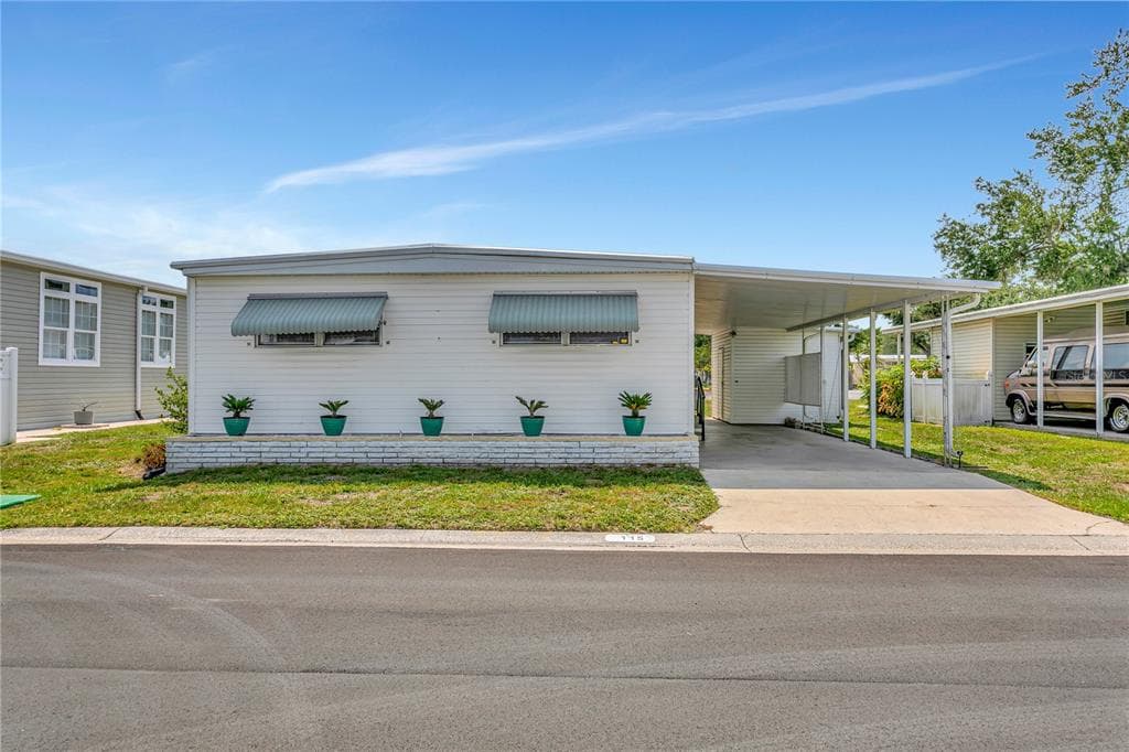 115 WHITE OAK WAY, SARASOTA, FL 34237