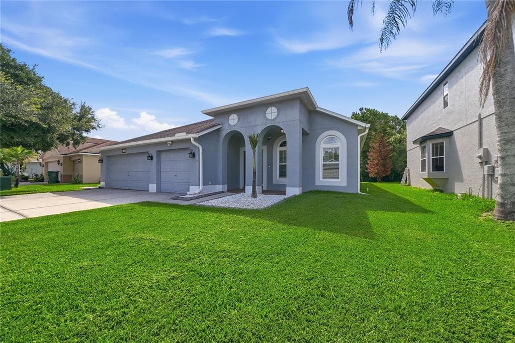 5150 VILLAGEBROOK DRIVE, WESLEY CHAPEL, FL 33544