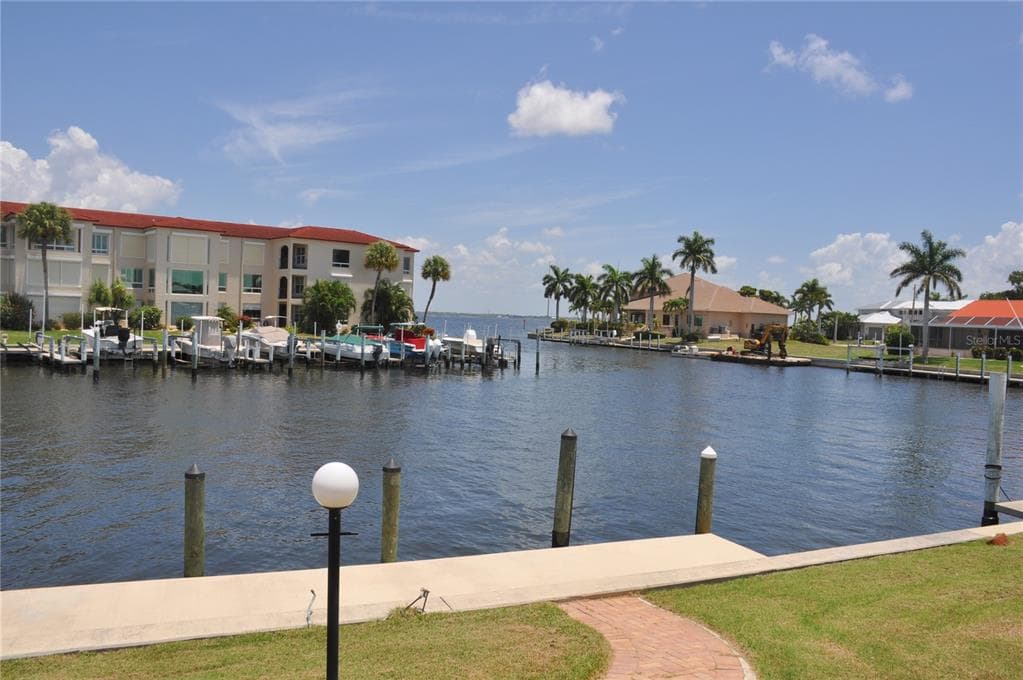 2750 AQUA COURT, PUNTA GORDA, FL 33950 — zdjęcie 4