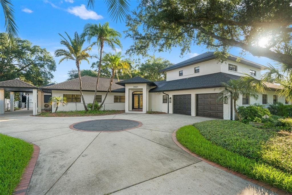 2521 LAKE ELLEN DRIVE, TAMPA, FL 33618