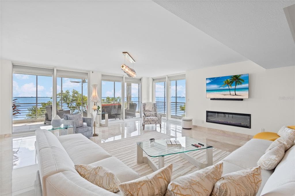 2450 HARBOURSIDE DRIVE # 244, LONGBOAT KEY, FL 34228 — zdjęcie 3
