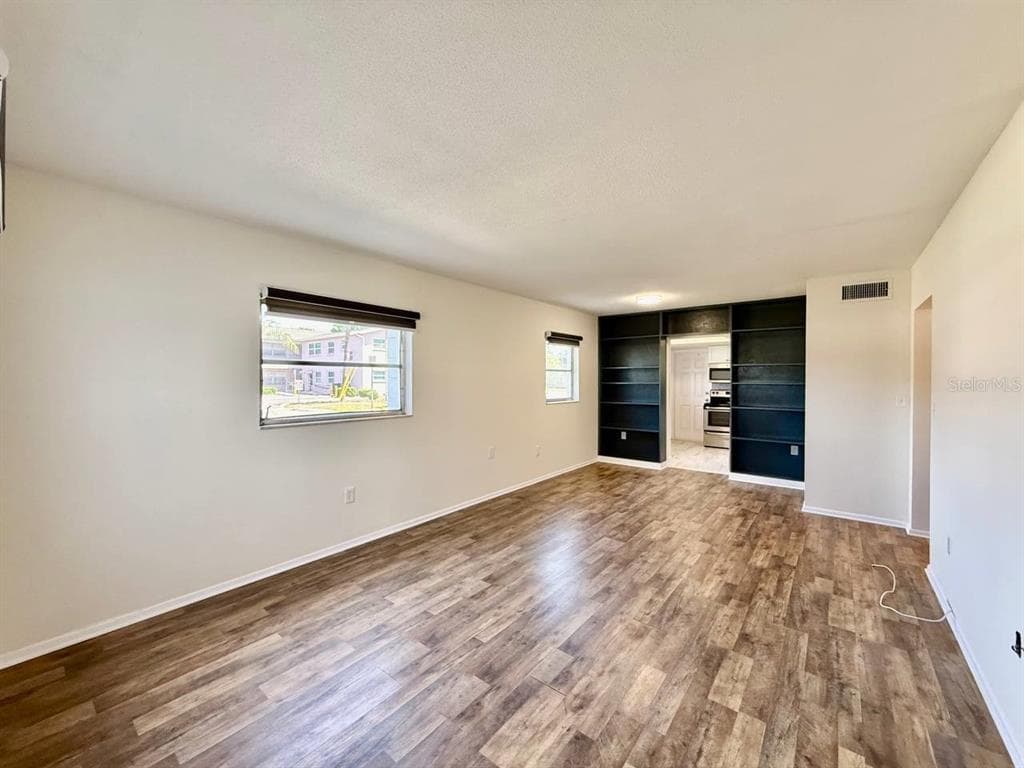 3460 32ND AVENUE N # 101, ST PETERSBURG, FL 33713 — zdjęcie 3