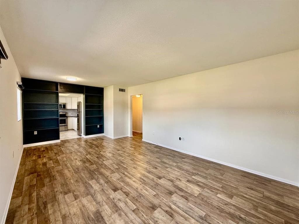 3460 32ND AVENUE N # 101, ST PETERSBURG, FL 33713 — zdjęcie 4