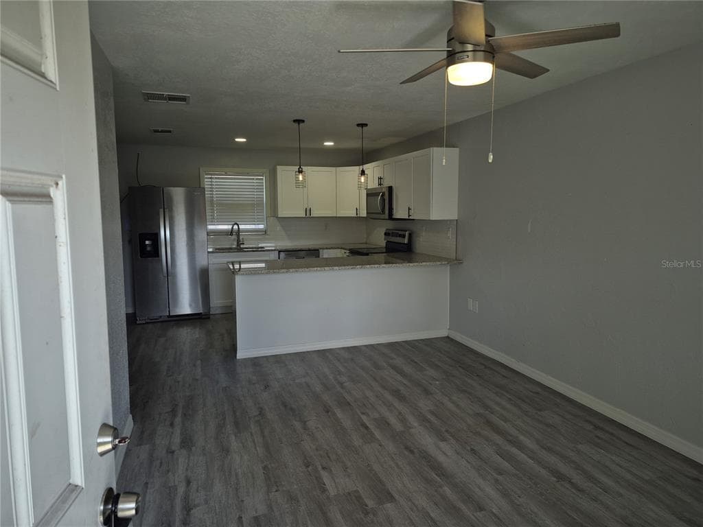 321 JERU BOULEVARD # C, TARPON SPRINGS, FL 34689 — zdjęcie 2
