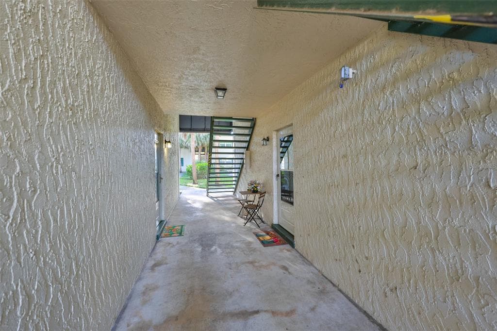 4315 AEGEAN DRIVE # 102C, TAMPA, FL 33611 — zdjęcie 2