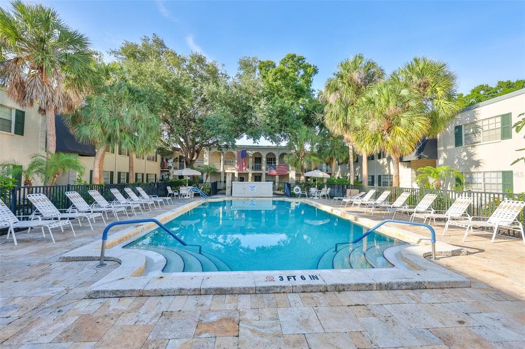 4315 AEGEAN DRIVE # 102C, TAMPA, FL 33611 — zdjęcie 3