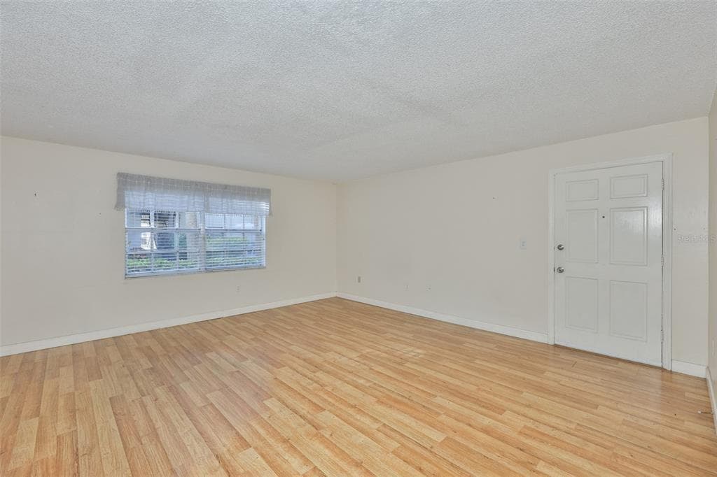4315 AEGEAN DRIVE # 102C, TAMPA, FL 33611 — zdjęcie 5