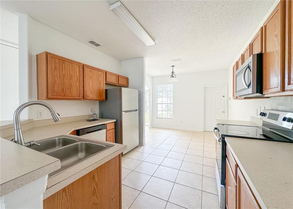 402 SUNSET VIEW DRIVE, DAVENPORT, FL 33837 — zdjęcie 5