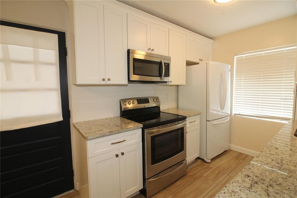 207 LAKE VIEW DRIVE, SANFORD, FL 32773 — zdjęcie 5