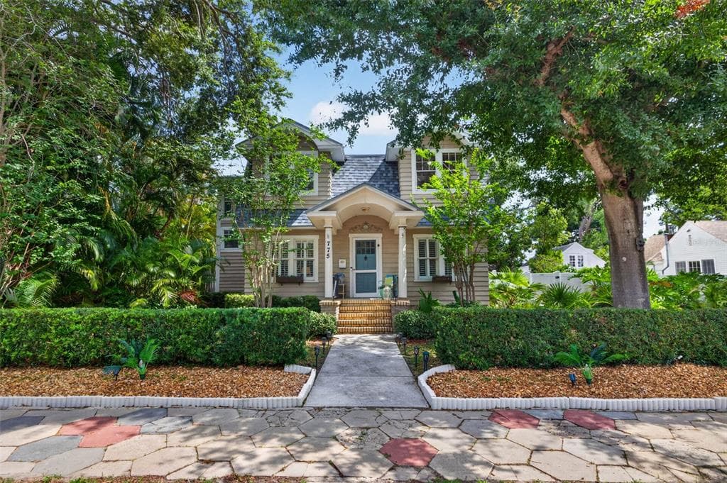 775 28TH AVENUE N, ST PETERSBURG, FL 33704 — zdjęcie 3