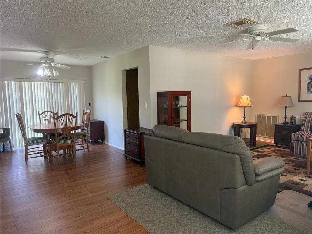 4238 PINEFIELD AVENUE, HOLIDAY, FL 34691 — zdjęcie 5