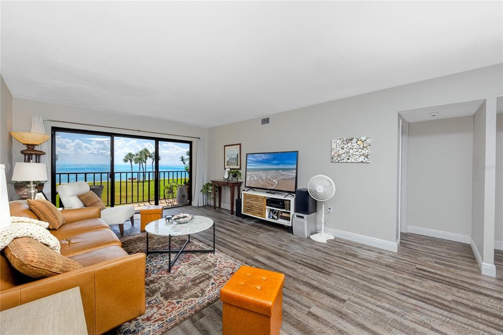 7530 SUNSHINE SKYWAY LANE S # 115, ST PETERSBURG, FL 33711 — zdjęcie 2