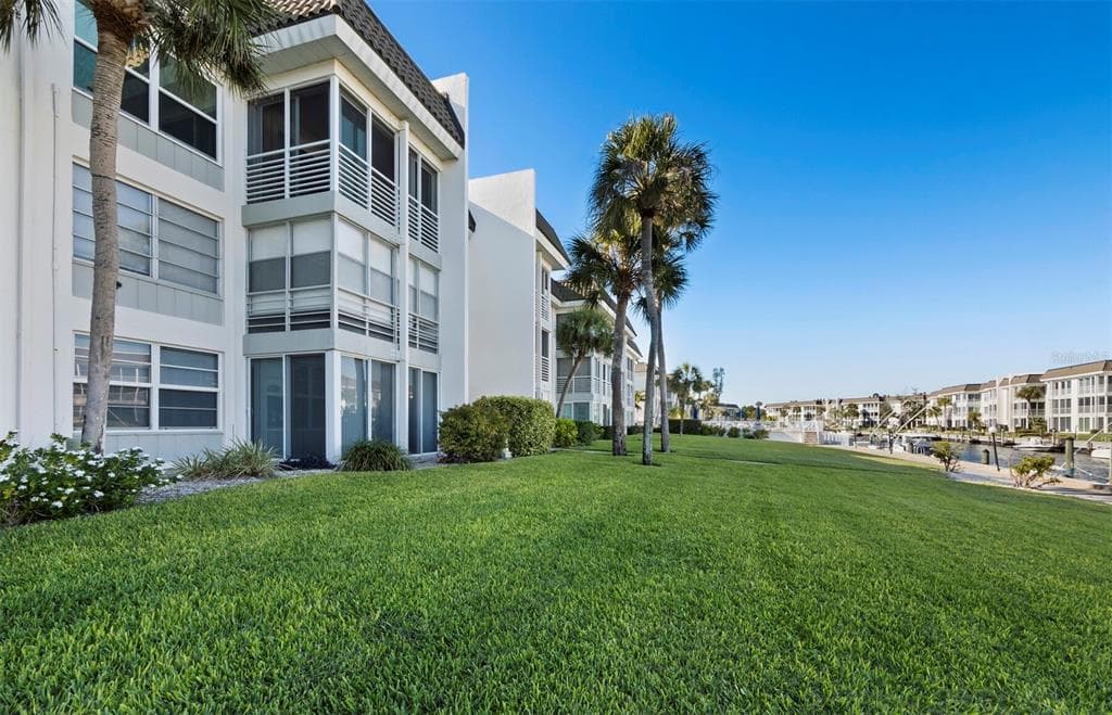 4350 CHATHAM DRIVE # 105, LONGBOAT KEY, FL 34228 — zdjęcie 2