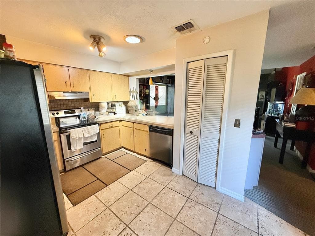 7137 MARVISTA COURT, ORLANDO, FL 32835 — zdjęcie 2