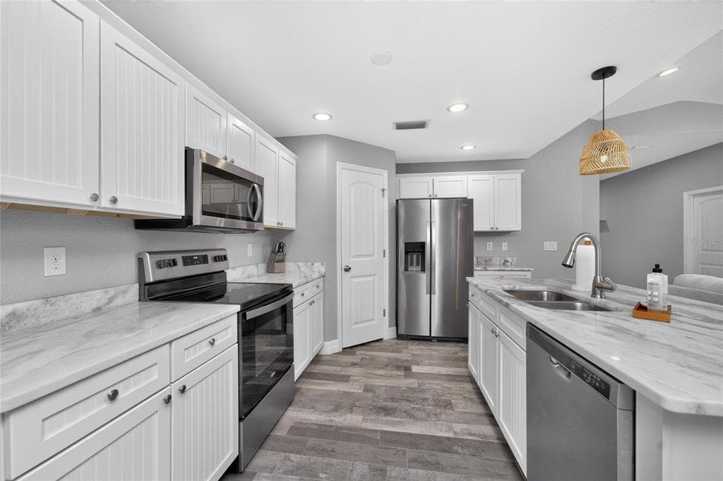 310 ALBATROSS ROAD, ROTONDA WEST, FL 33947 — zdjęcie 5
