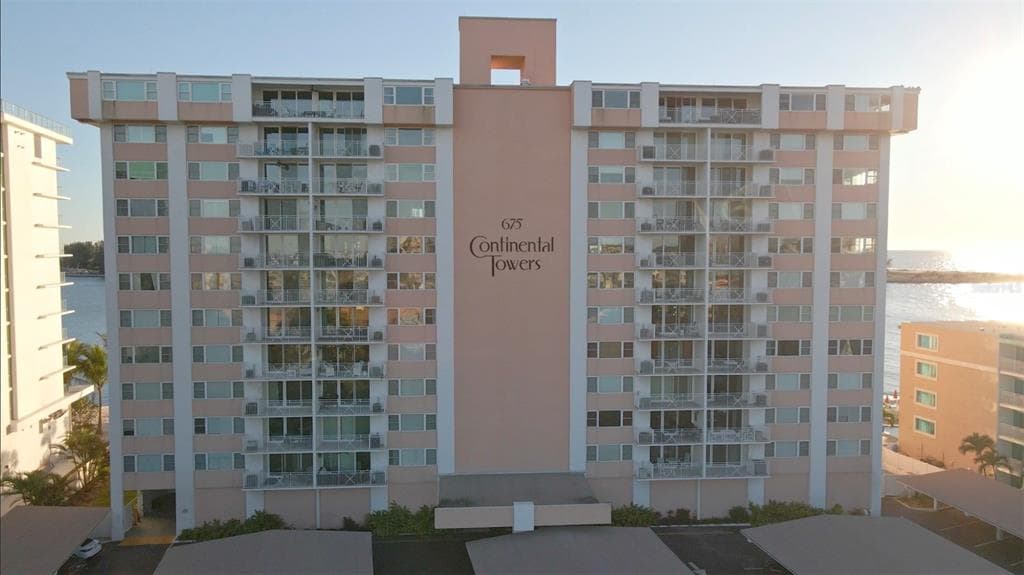 675 S GULFVIEW BOULEVARD # 606, CLEARWATER BEACH, FL 33767 — zdjęcie 2