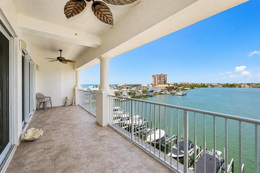 17717 GULF BOULEVARD # 504, REDINGTON SHORES, FL 33708 — zdjęcie 3