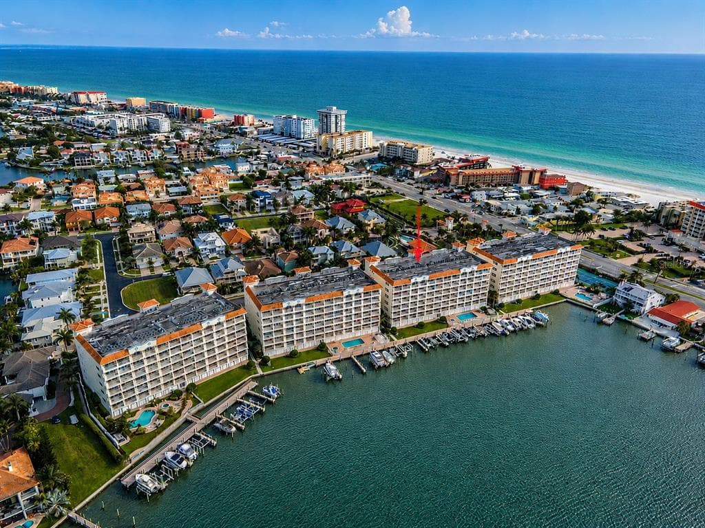 17717 GULF BOULEVARD # 504, REDINGTON SHORES, FL 33708