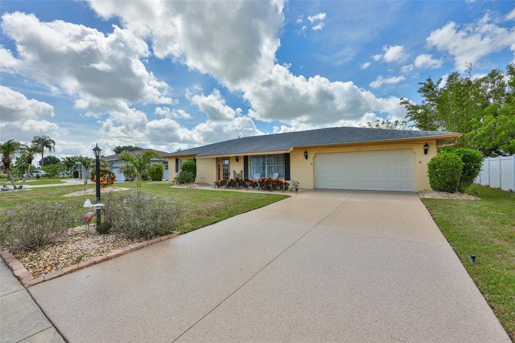 1706 FLAMINGO LANE, SUN CITY CENTER, FL 33573 — zdjęcie 5