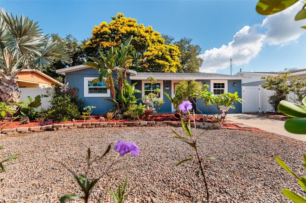 6275 51ST AVENUE N, ST PETERSBURG, FL 33709