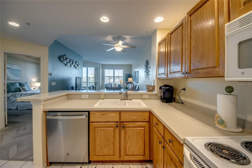 2090 MATECUMBE KEY ROAD # 1202, PUNTA GORDA, FL 33955 — zdjęcie 5