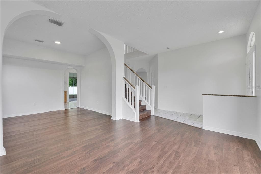 1101 BLUFIELD AVENUE, BRANDON, FL 33511 — zdjęcie 2