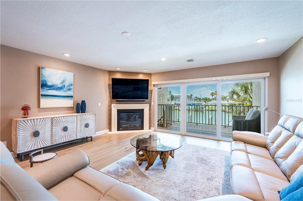 218 SKIFF POINT, CLEARWATER BEACH, FL 33767 — zdjęcie 4