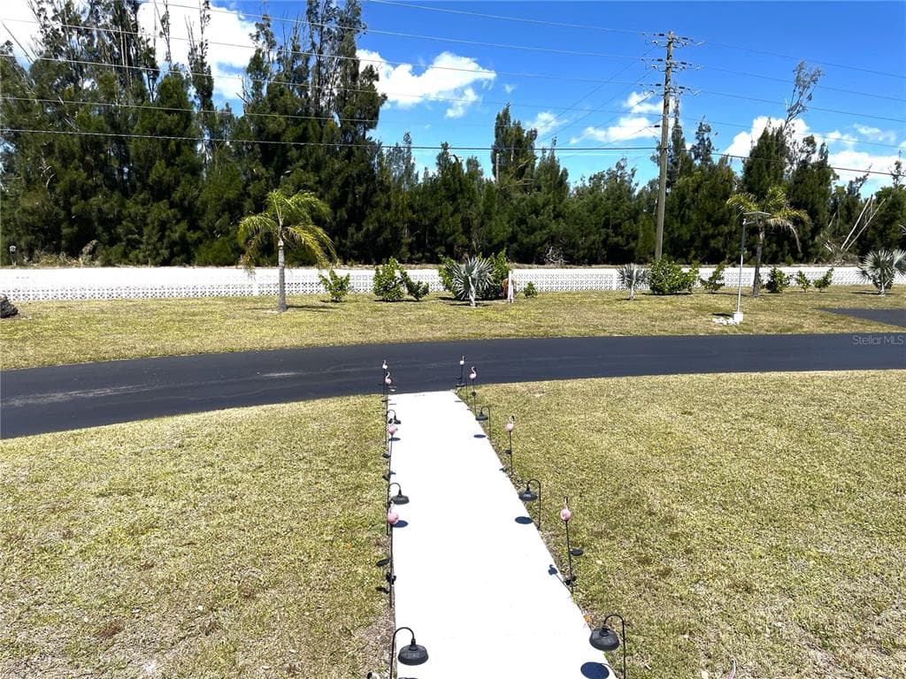24437 HARBORVIEW ROAD # 70, PORT CHARLOTTE, FL 33980 — zdjęcie 2