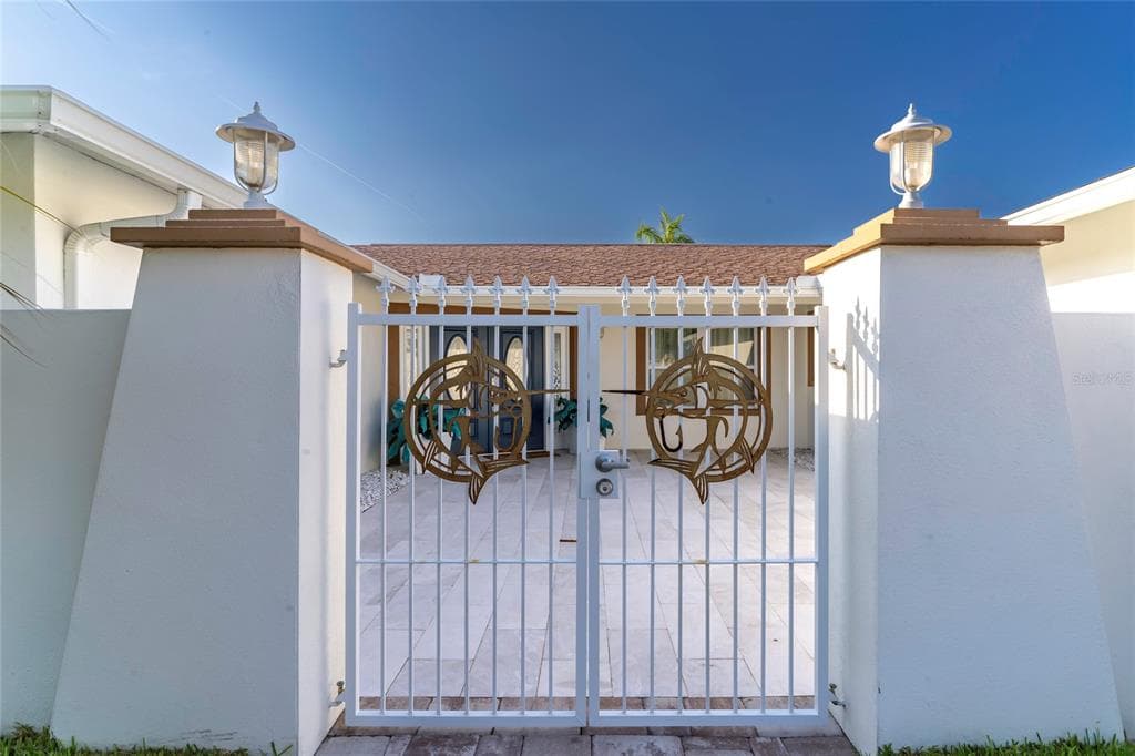 320 HARBOR PASSAGE, CLEARWATER BEACH, FL 33767 — zdjęcie 2