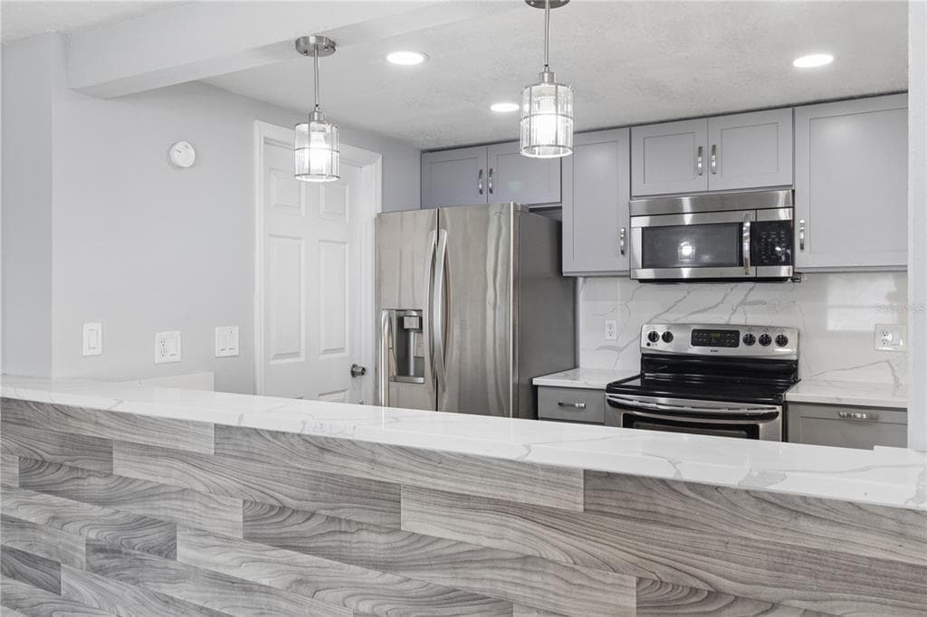 6835 MESA VERDE STREET, PORT RICHEY, FL 34668 — zdjęcie 5