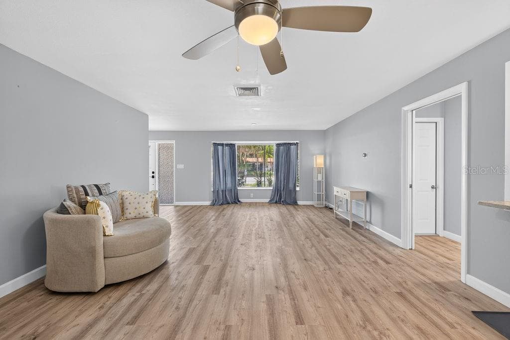2159 GREENBRIAR BOULEVARD, CLEARWATER, FL 33763 — zdjęcie 5