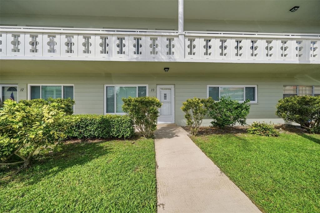 2401 ECUADORIAN WAY # 19, CLEARWATER, FL 33763