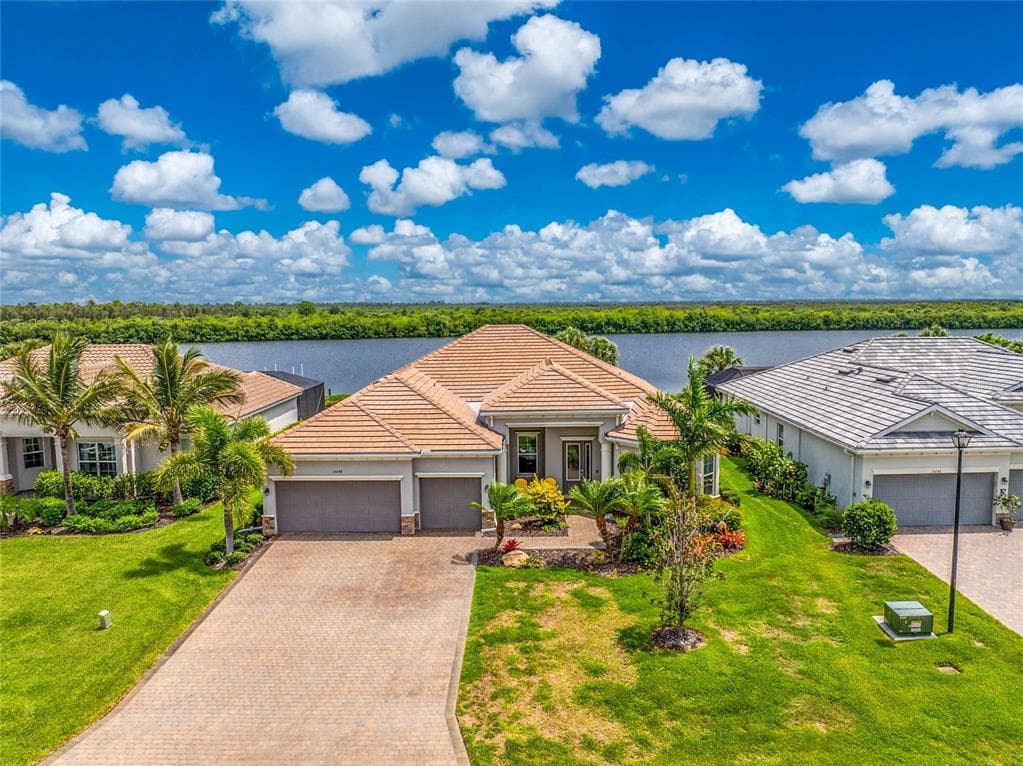15248 SPANISH POINT DRIVE, PORT CHARLOTTE, FL 33981